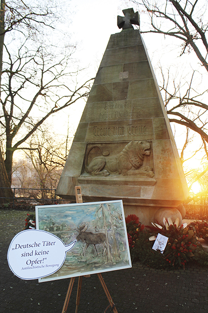 Das Dreizehner-Denkmal an der Promenade Höhe Aasee: Umkämpfte Erinnerungskultur Das Dreizehner-Denkmal an der Promenade Höhe Aasee: Umkämpfte Erinnerungskultur